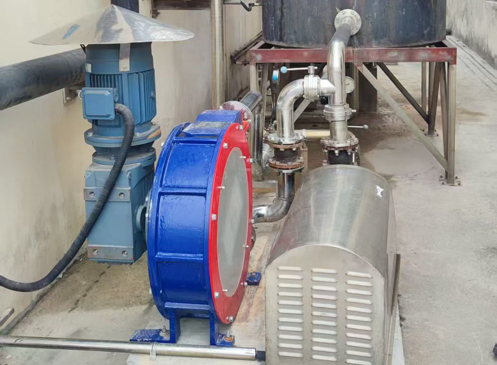 華運機(jī)械軟管泵助力某啤酒公司革新硅藻泥輸送工藝