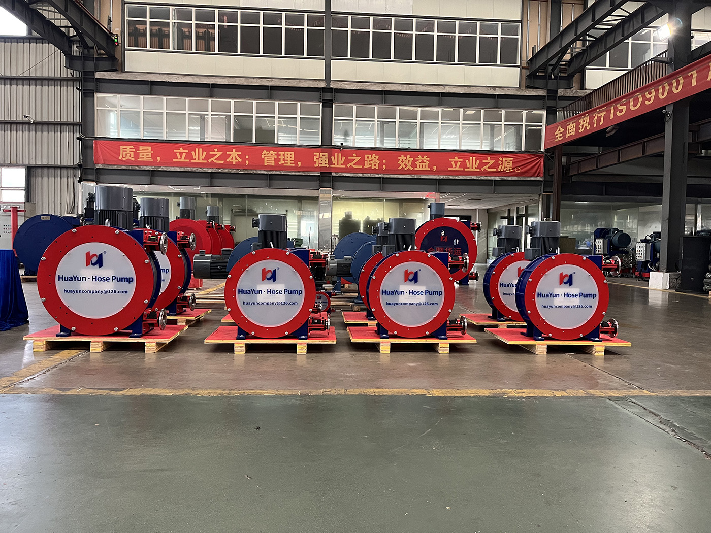 合肥華運(yùn)機(jī)械軟管泵發(fā)往巴西，助力當(dāng)?shù)匚鬯幚硖豳|(zhì)增效